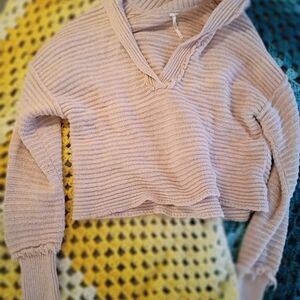 Free People Cropped V-Neck Hooded Sweater - Blush Pink XS